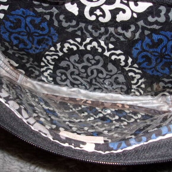 Vera Bradley Hanging cosmetic bag - Picture 4 of 7